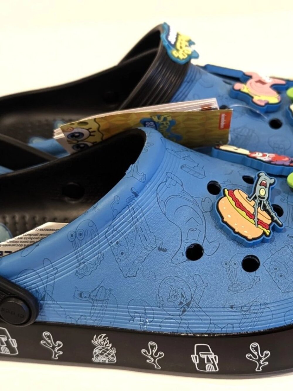 Crocs SpongeBob SquarePants Off Court Clog Blue Black Jibbitz Mens 10 W12 NWT